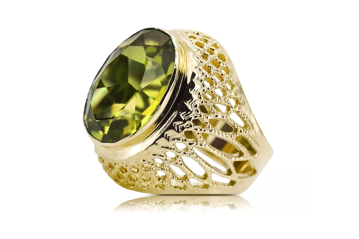 Yellow Peridot 14K Yellow gold Ring Vintage vrc089y